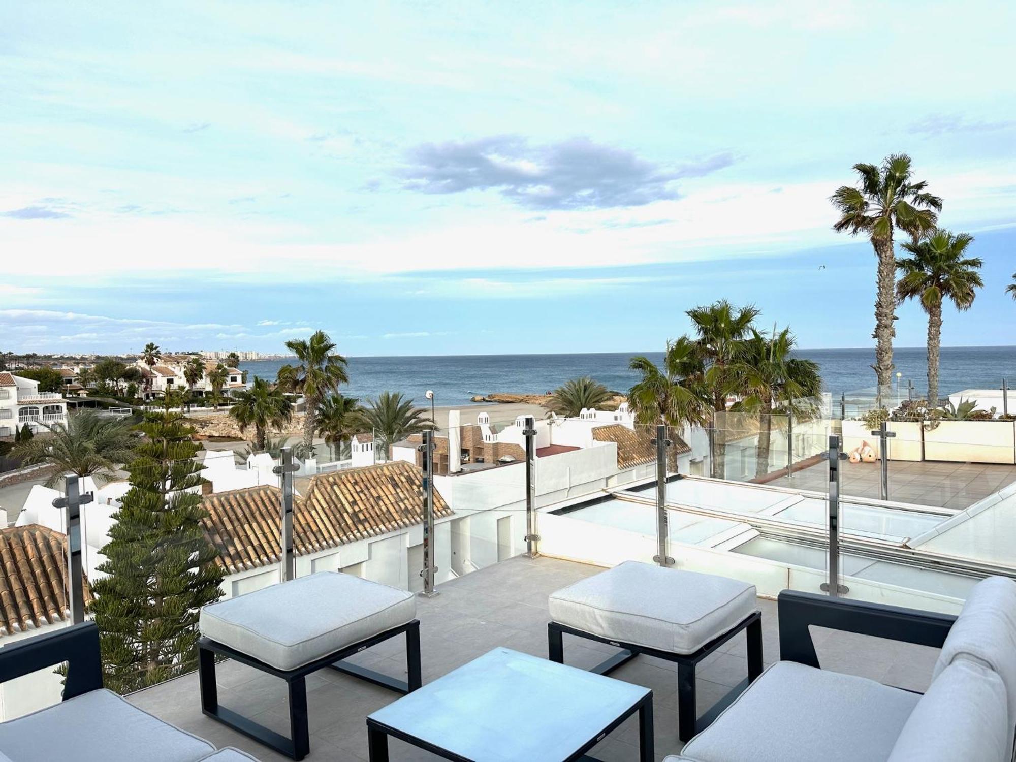 Right At The Beach! 'el Velero' Cabo Roig Apartment *
